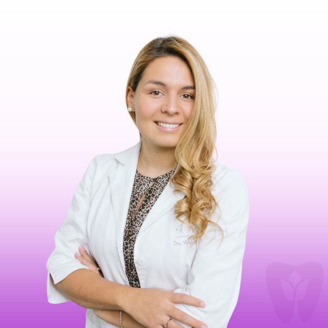 Dra. Nicole Morales, Directora de Clínica Amatista
